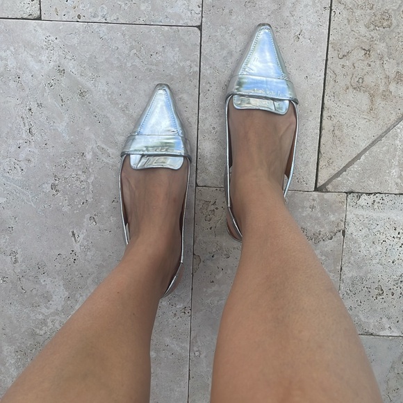 Tory Burch silver slingback block heels - Picture 11 of 12